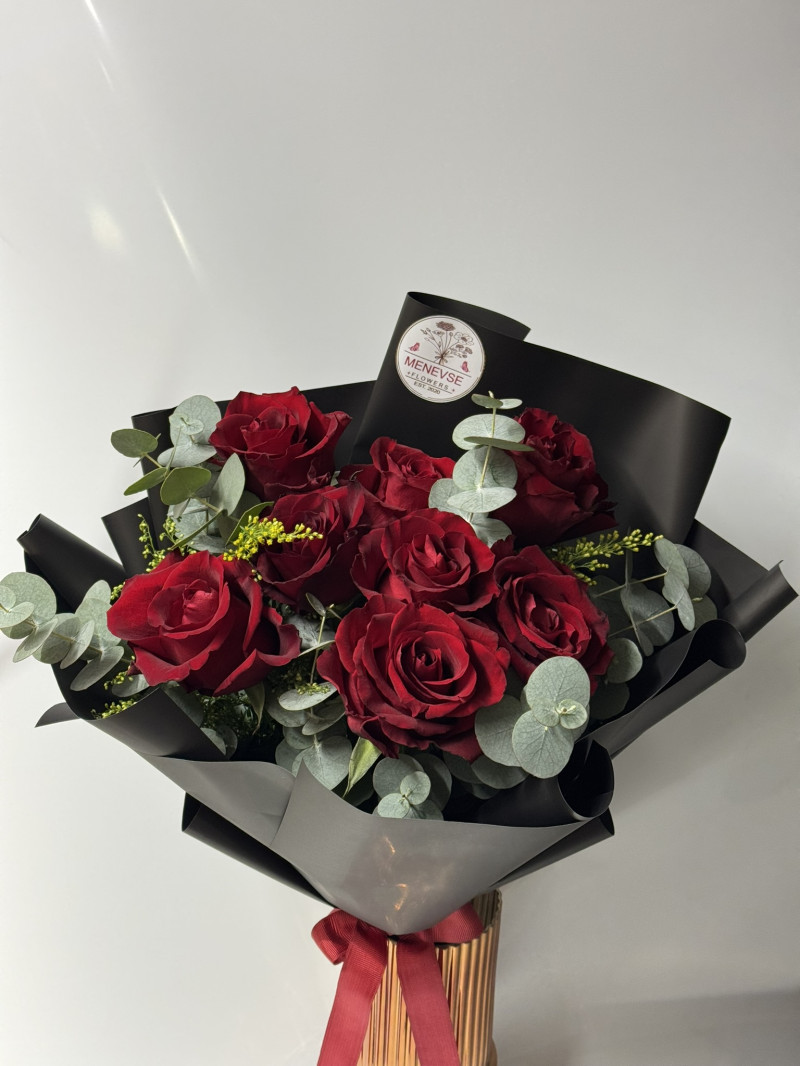 SENİ SEVEN (7) Kırmızı Gül Buketi